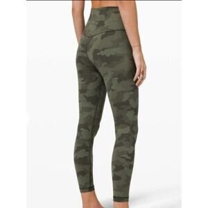Lululemon Incognito Camo Gator Align Leggings Green Size 2 Rare Print